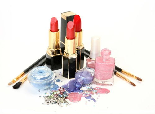 化妝品與服裝軟文營銷策略 打造品牌影響力的雙輪驅動